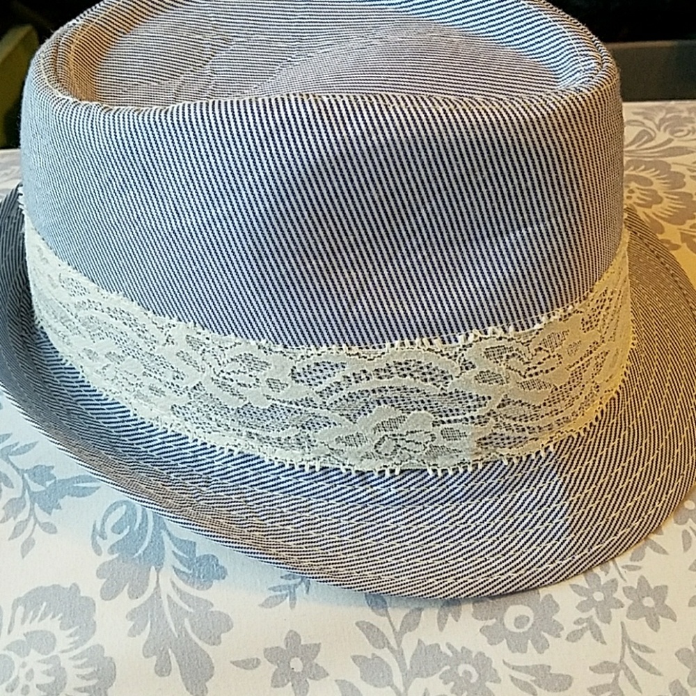 Fedora